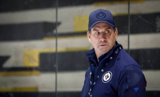 Winnipeg Jets head coach Scott Arniel (John Woods / The Canadian Press)