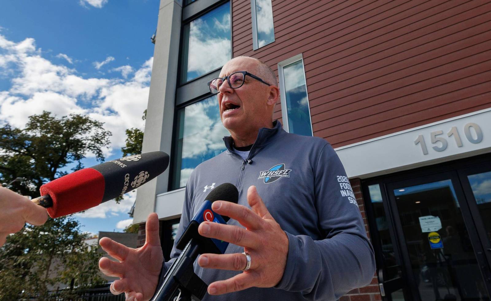 Winnipeg incumbent mayor Scott Gillingham promises to make north Main revitalization a second-term priority