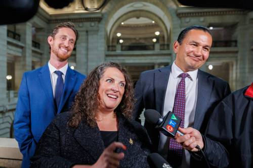MIKE DEAL / FREE PRESS
                                Premier Wab Kinew and newly-minted ministers responsible for first responder initiatives, David Pankratz, and accessibility, Carla Compton, meet with the media.