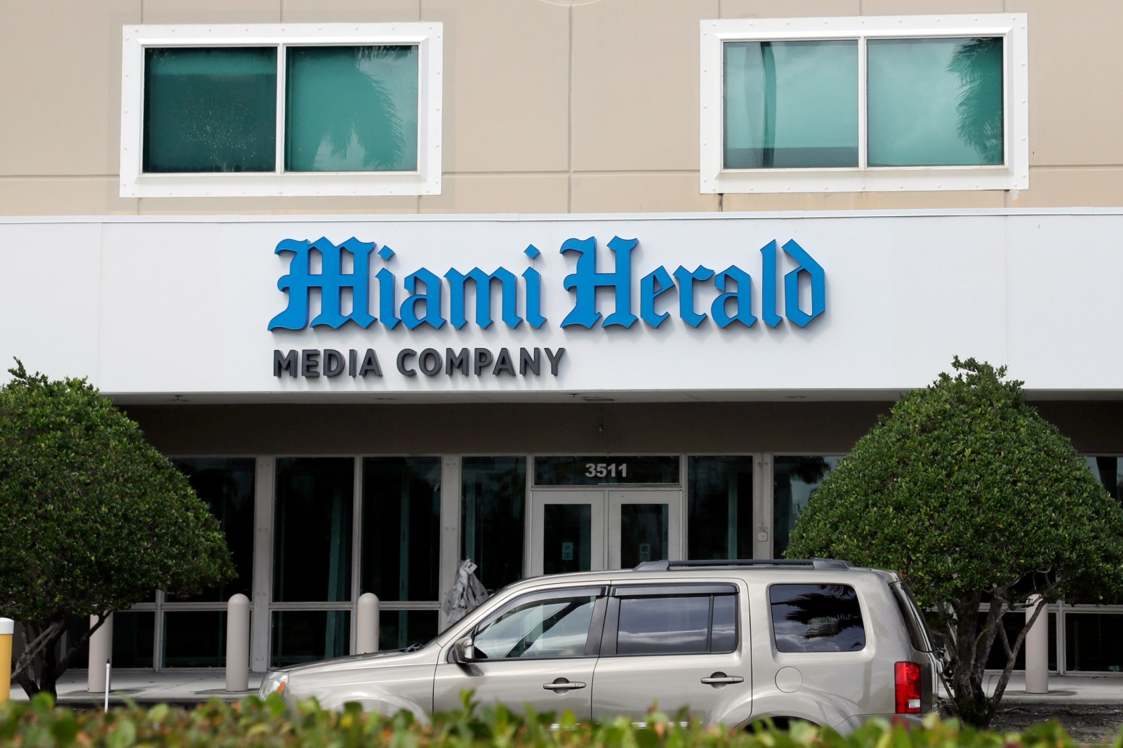 winnipegfreepress.com - Jocelyn Noveck, The Associated Press - For the US news industry, a tough summer draws to a close with McClatchy chain's cuts