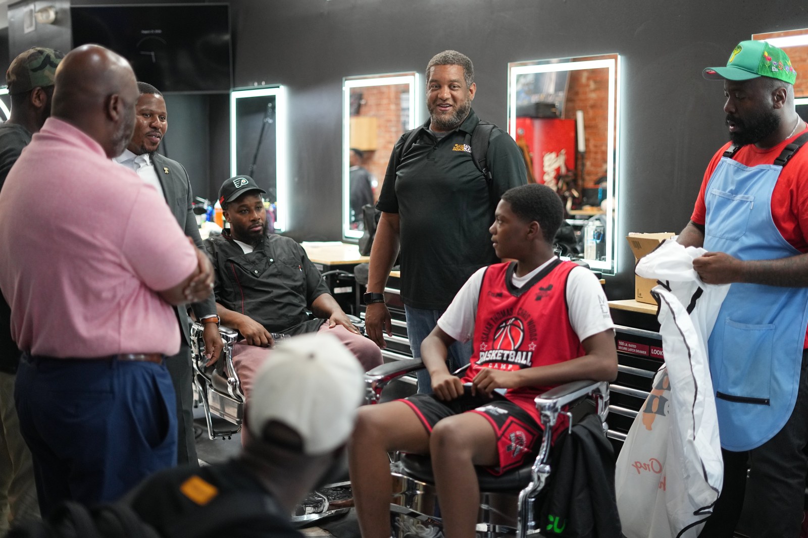 winnipegfreepress.com - Matt Brown, The Associated Press - Inside a Philadelphia barbershop, Black men debate their political past and future