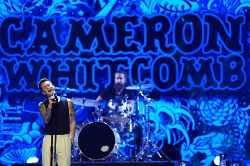 Cameron Whitcomb performs at the Canadian Country Music Association Awards, in Kelowna, B.C., on Saturday, September 13, 2025. THE CANADIAN PRESS/Darryl Dyck