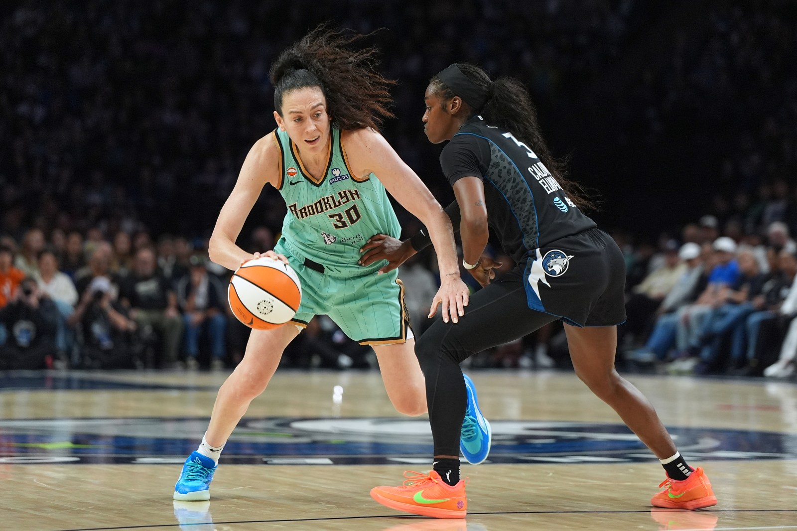 Breanna Stewart’s 34 points leads the Liberty in Game 1, and pushes the top-seeded Lynx to the brink