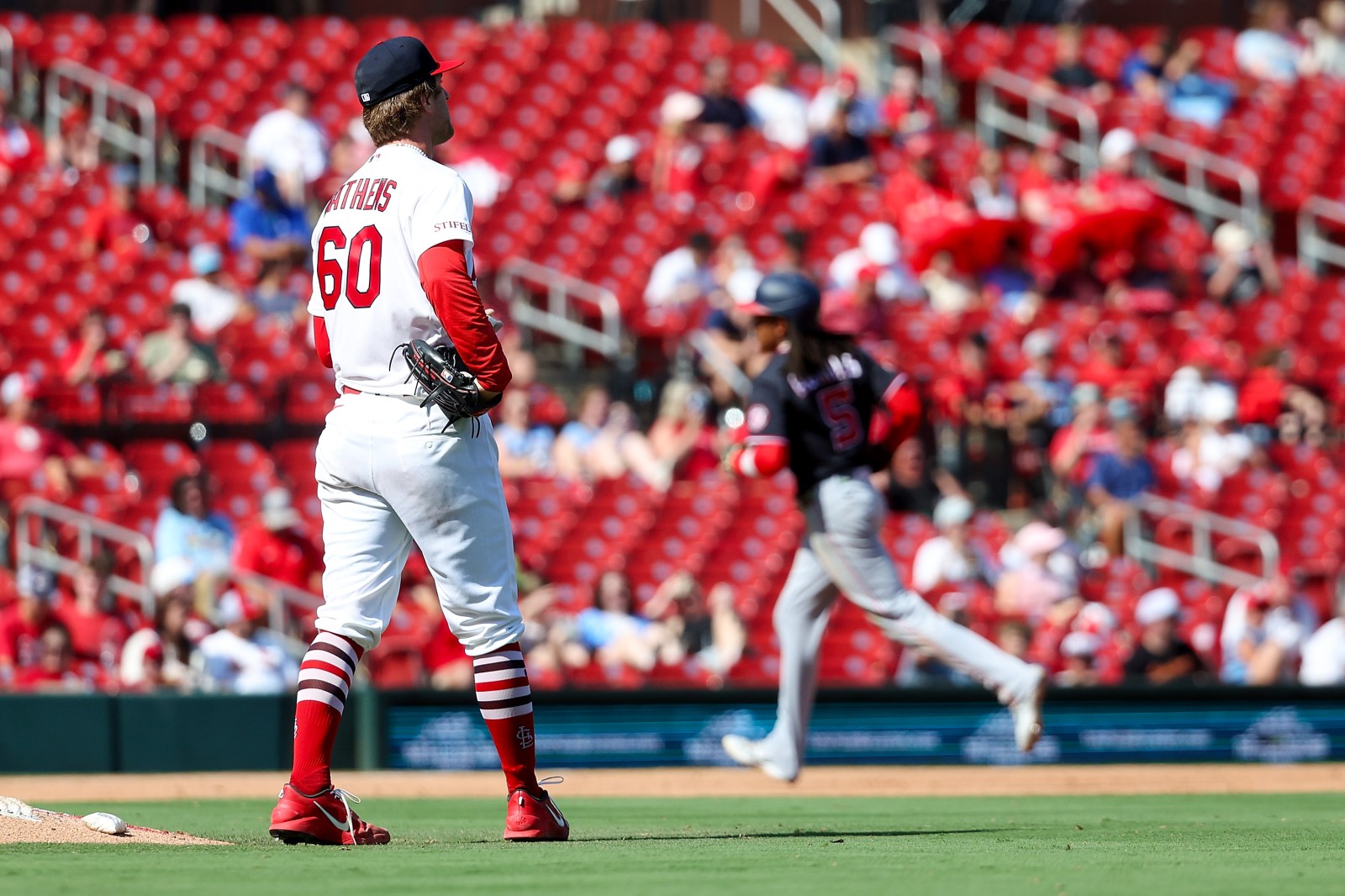 Herrera’s Two-Home Run Game Leads Cardinals Past Nationals