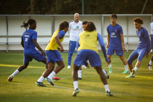 France national soccer team coach Zinedine Zidane, center back, attends a training session with the team at their training center in Clairefontaine, France, west of Paris, Monday, Sept. 21, 2026. (AP Photo/Thomas Padilla)
