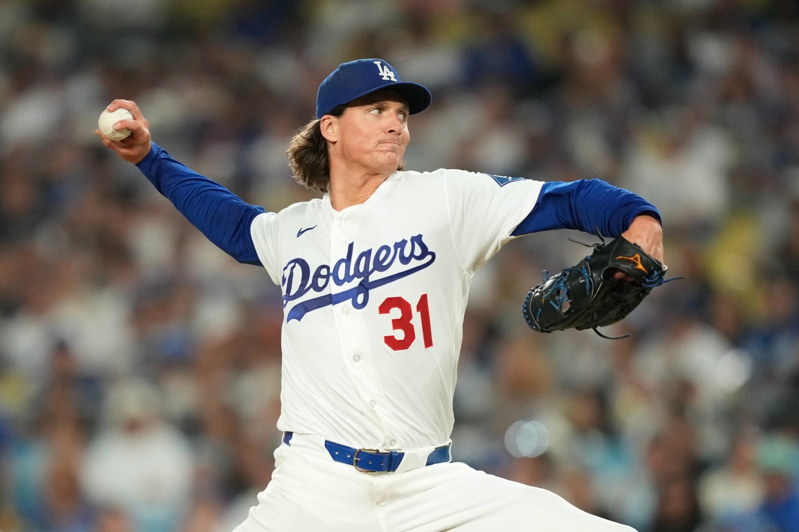 Padres beat Dodgers 4-2 to clinch a franchise-record 3rd straight postseason berth