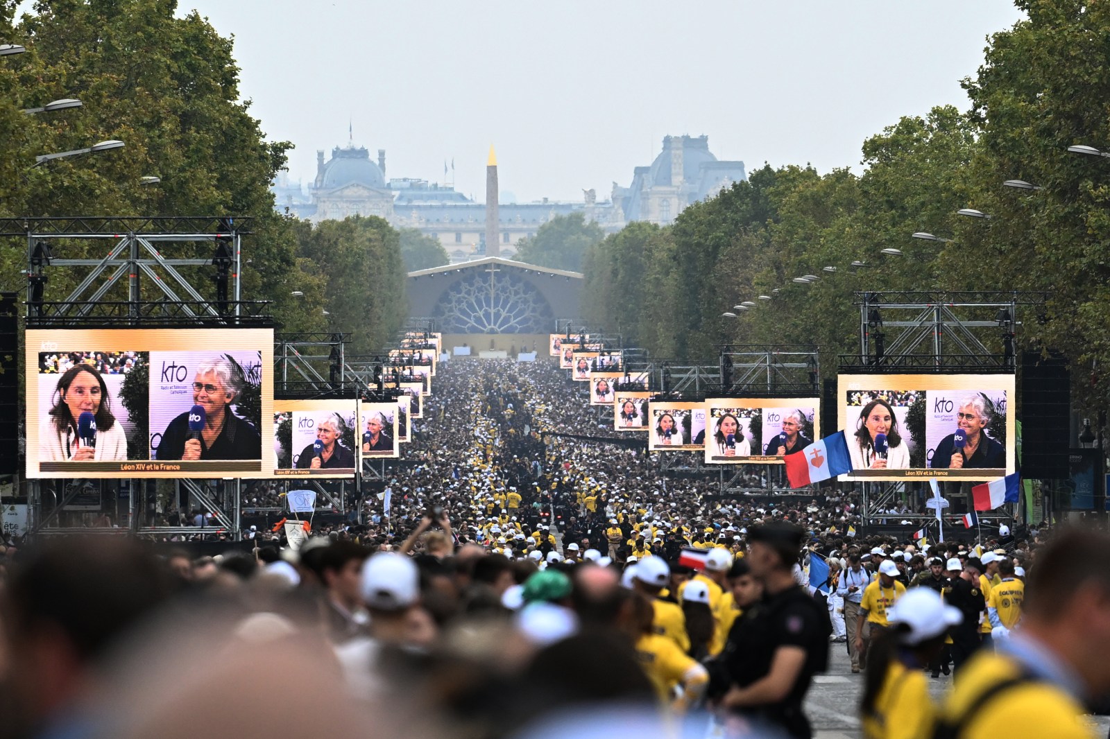 Pope Leo XIV’s Mass in Paris Draws 600,000