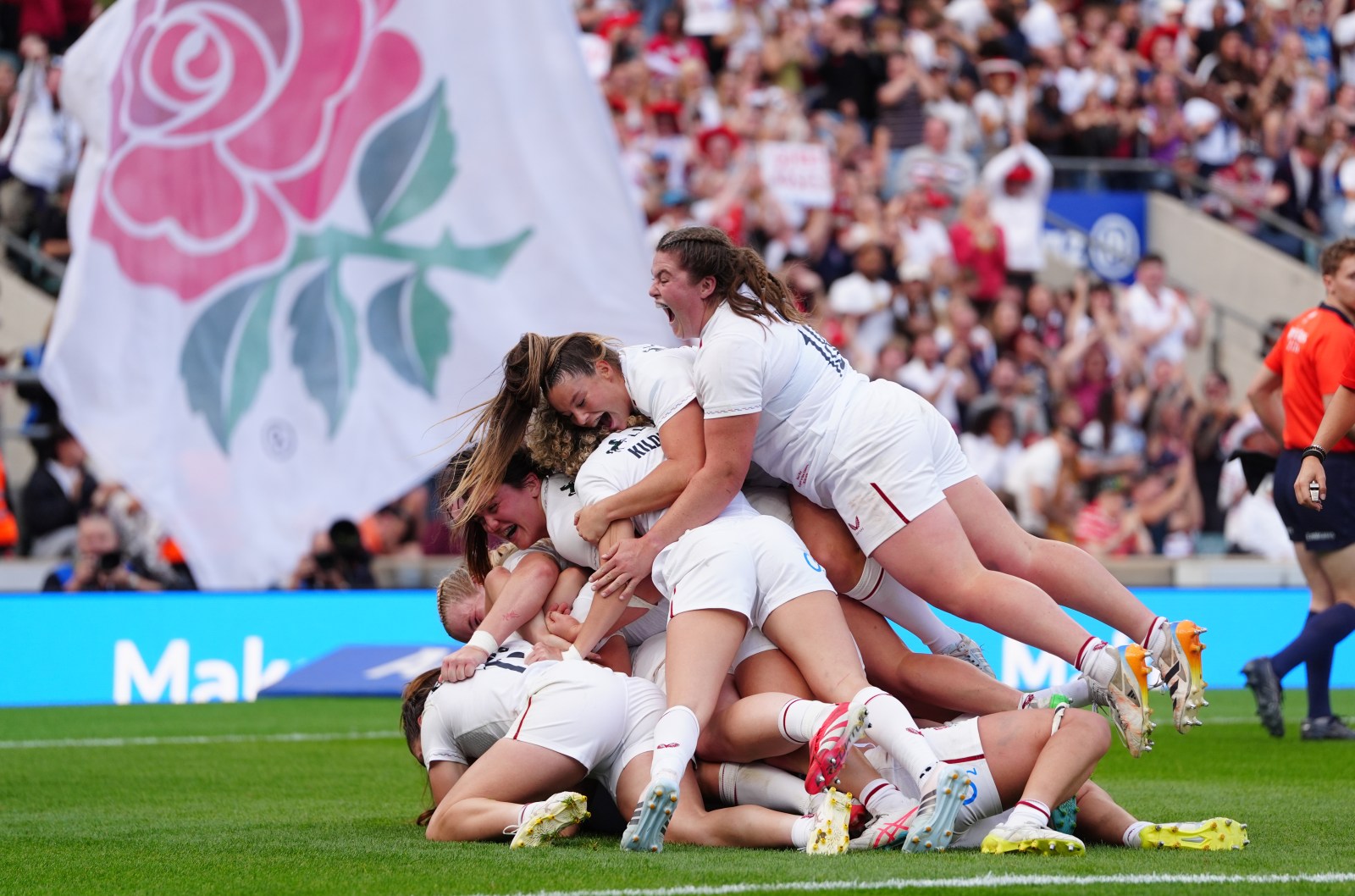 Zoe Harrison’s last‑gasp intercept secures England win over New Zealand