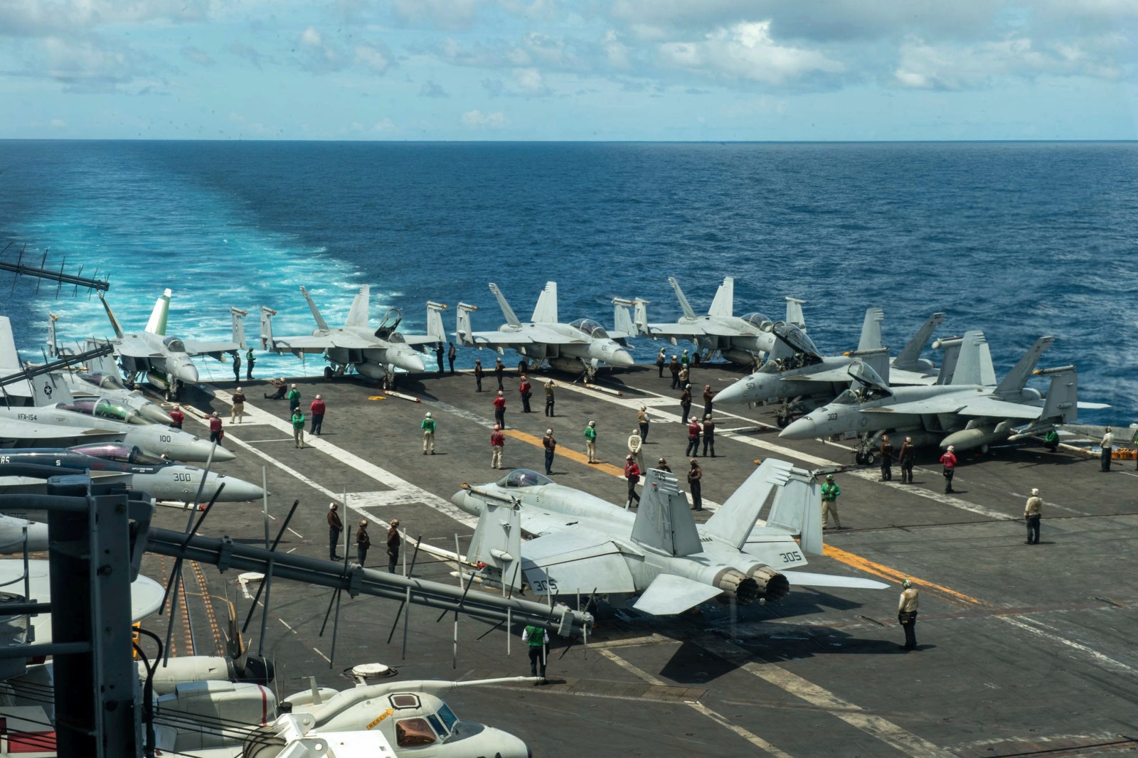 Two Navy aviators eject during carrier landing off Virginia, four sailors hurt