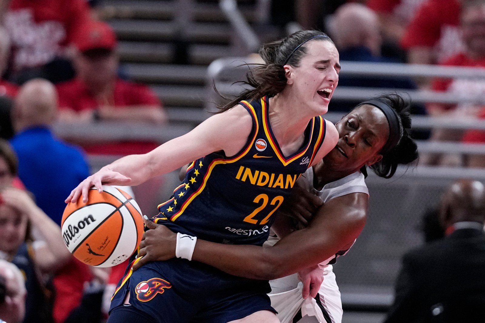 A’ja Wilson confronts fan after Indiana Fever loss in Game 2