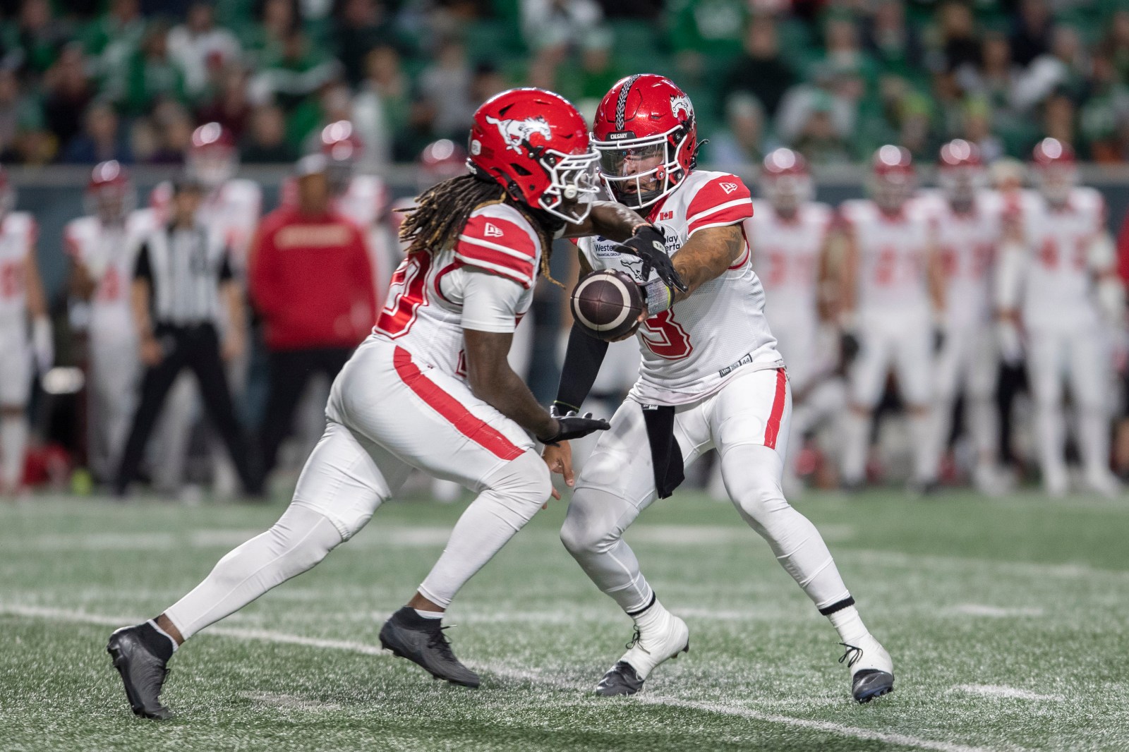 Calgary Stampeders beat Saskatchewan Roughriders 37-31 to stay in playoff hunt