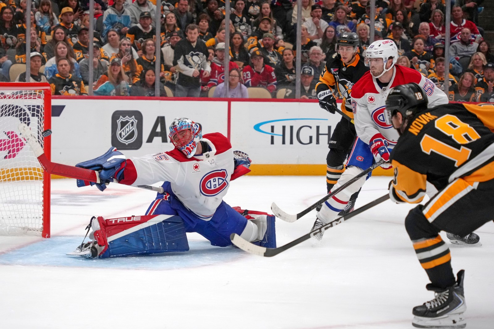 Tommy Novak scores OT winner as Penguins edge Canadiens 6-5