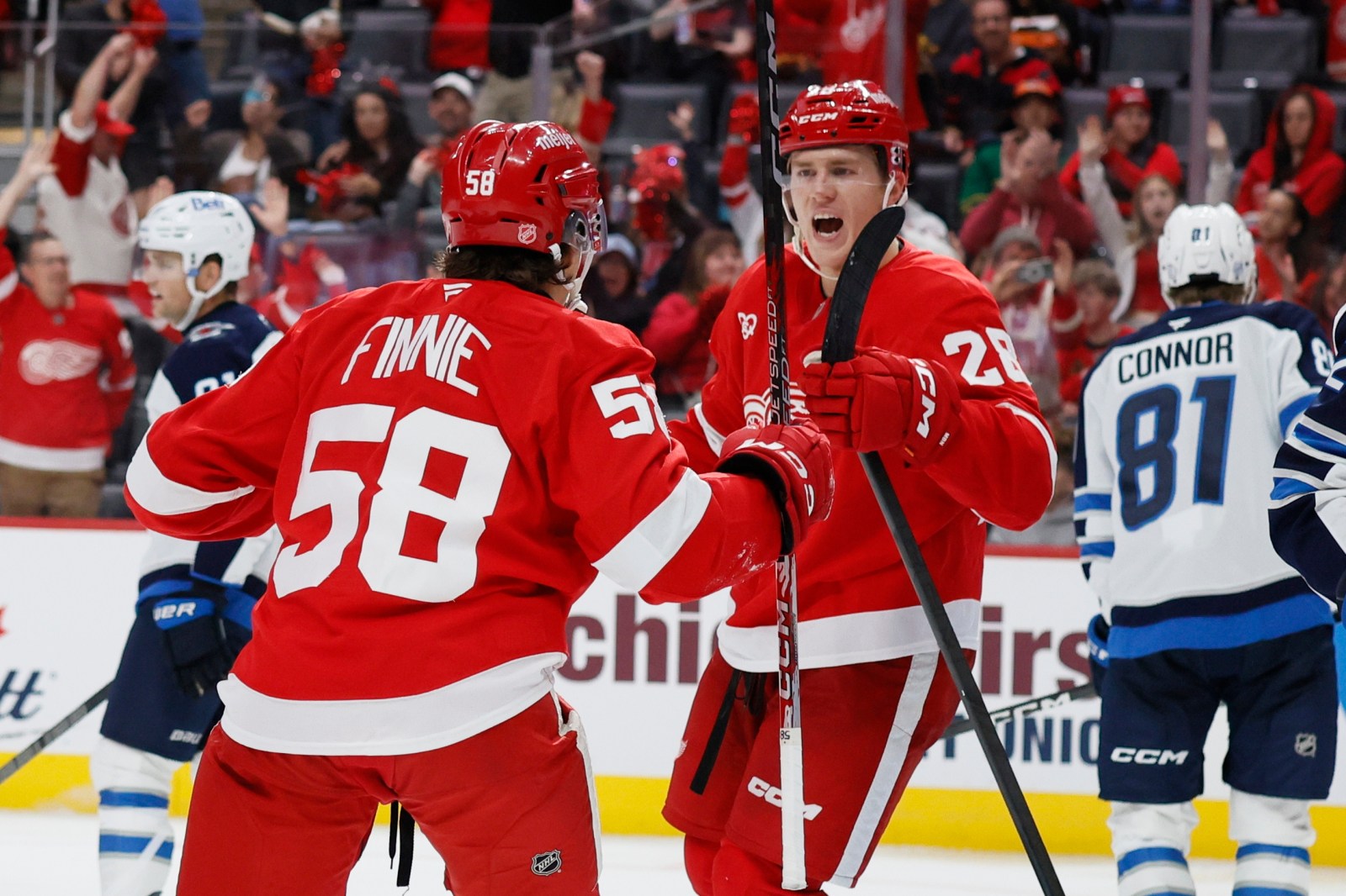 Kyle Connor Leads Winnipeg Jets to First Win Against Detroit Red Wings
