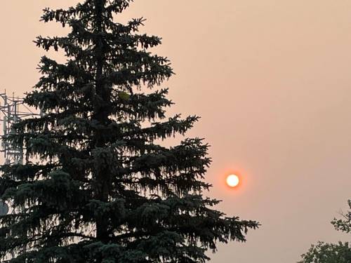 Russell Wangersky/Free Press
                                Wildfire smoke over Winnipeg during the summer of 2025. Adam Johnston says the city has to do more to prepare for increased extreme weather events in the future.