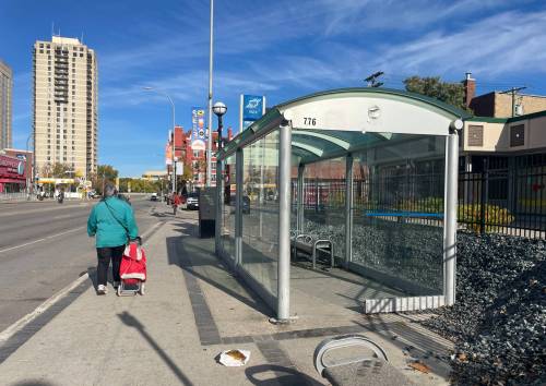 The bus stop at River Avenue and Osborne Street where an assault took place early Monday. (Ruth Bonneville / Free Press)