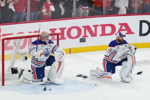 Nathan Denette / THE CANADIAN PRESS FILES
                                Goalies Stuart Skinner, left, and Calvin Pickard went all the way to the Stanley Cup Finals, twice, as teammates on the Edmonton Oilers.