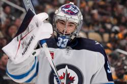 Gene J. Puskar / The Associated Press files
                                Winnipeg Jets goaltender Clay Stevenson said Monday that &lsquo;hockey was the special bond&rsquo; he had with his mom, Holly, and that when he wanted to quit the sport at 16, she was the one who convinced him to keep playing.