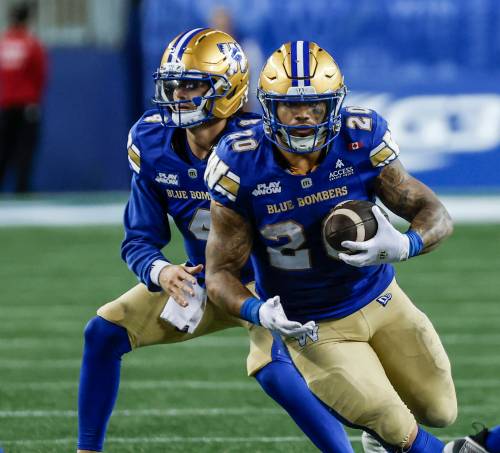 John Woods / THE CANADIAN PRESS FILES
                                The Winnipeg Blue Bombers keep abandoning the run despite having the league&rsquo;s leading rusher in Brady Oliveira (right).