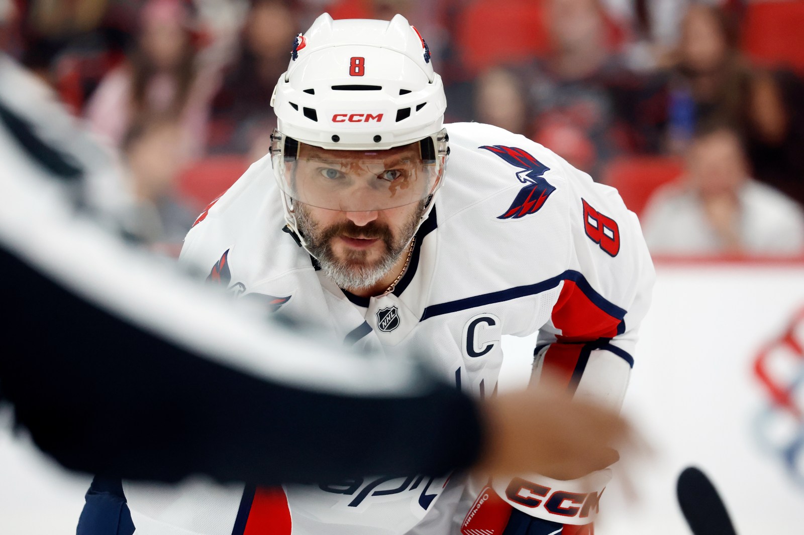 Svechnikov’s two goals lift Hurricanes past Capitals 4-2