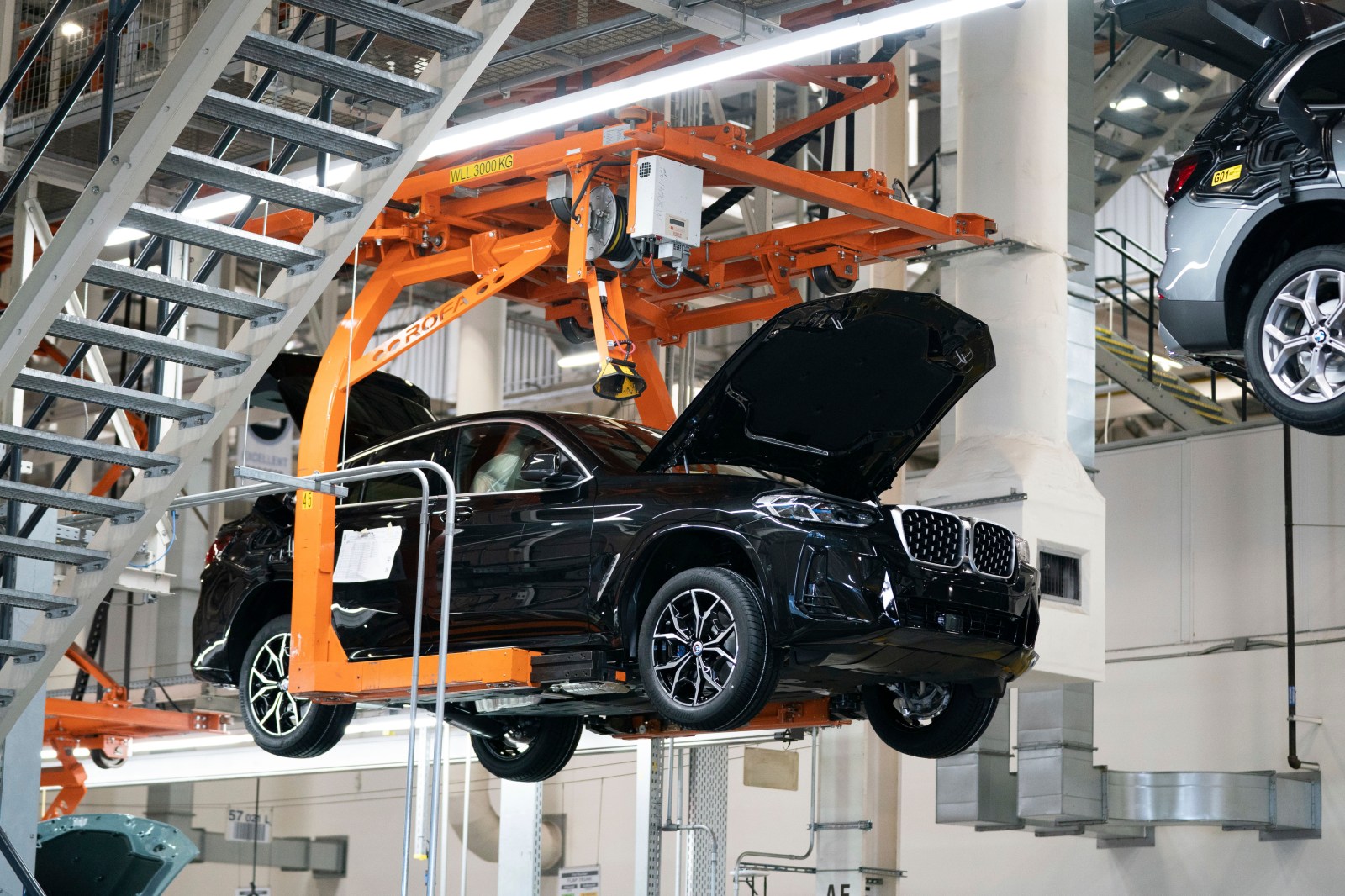 winnipegfreepress.com - Alexa St. John, The Associated Press - FACT FOCUS: Trump says tariffs have brought more US auto factories. His numbers are off.