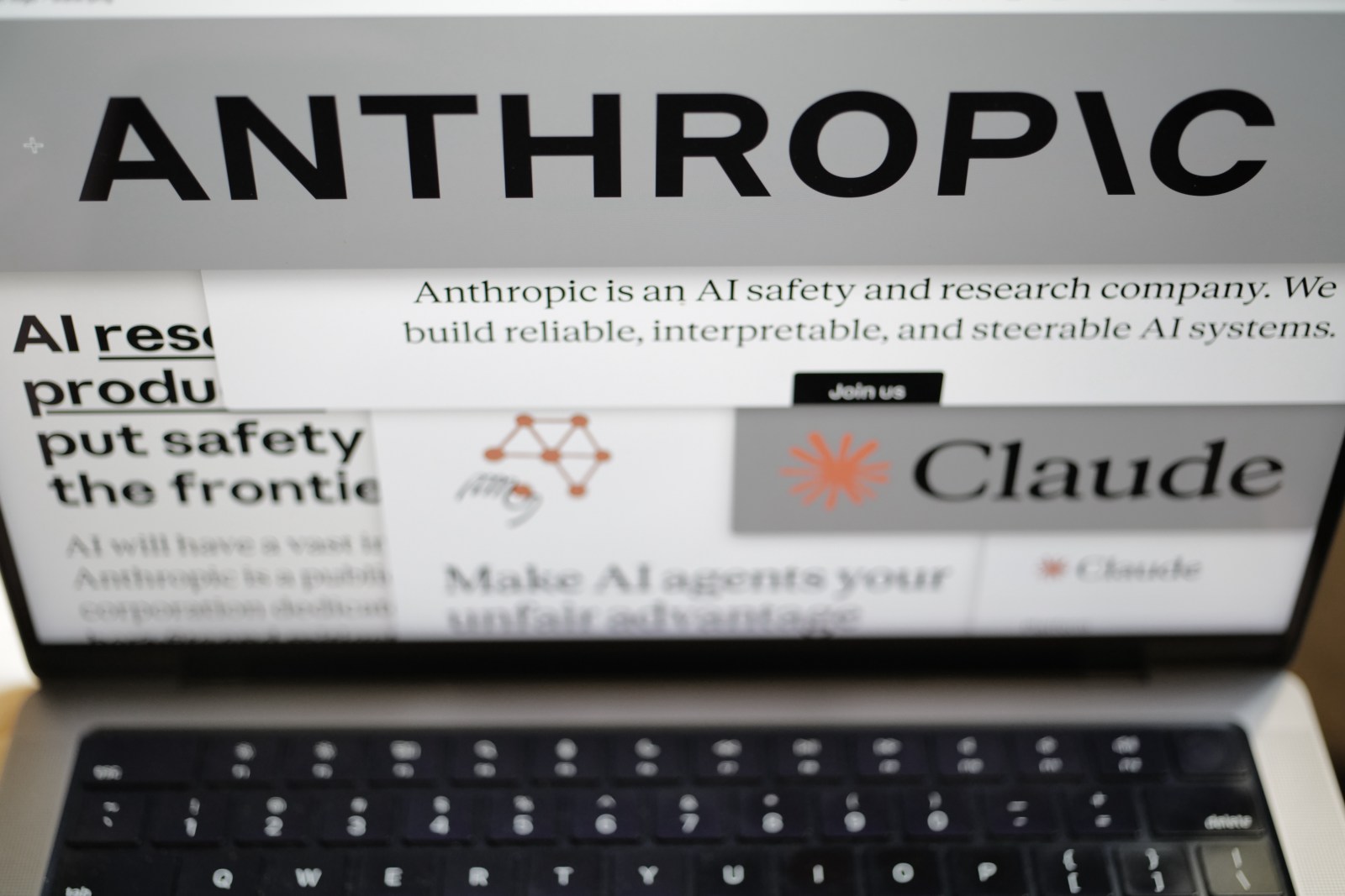 Anthropic pledges 5% of shares to new public‑benefit fund