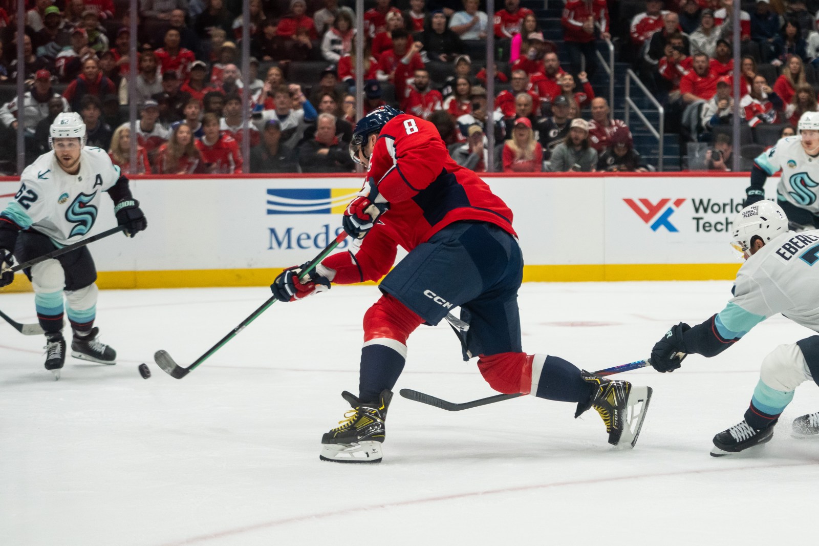 Seattle Kraken beat Washington Capitals 5-3 with late goal by Jared McCann