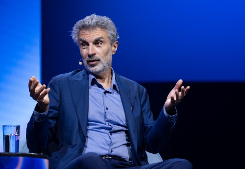 Yoshua Bengio, founder and scientific advisor of Mila – Quebec Artificial Intelligence Institute speaks during All-In 2026, an artificial intelligence (AI) conference in Montreal on Thursday, Sept. 17, 2026. THE CANADIAN PRESS/Christinne Muschii