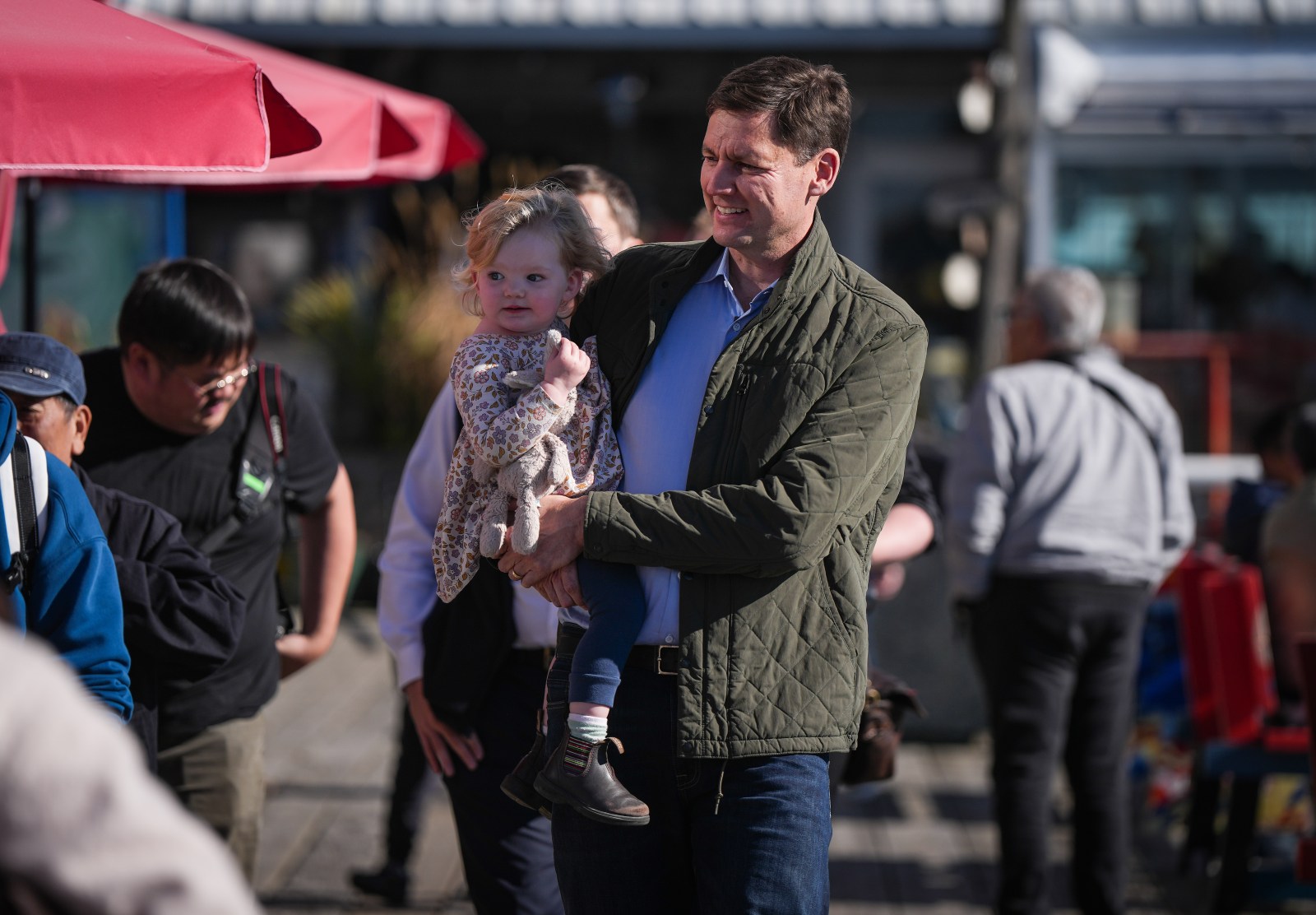 BC parties spar over childcare program and health‑care promises on Thanksgiving campaign stop