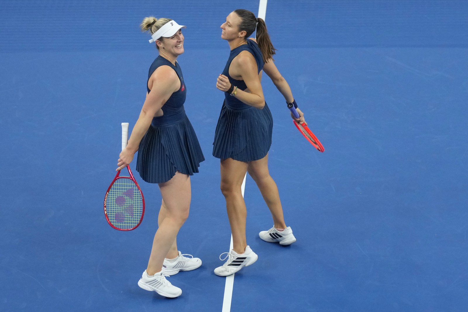Dabrowski and Stefani advance to Wuhan Open final after dominant semifinal win
