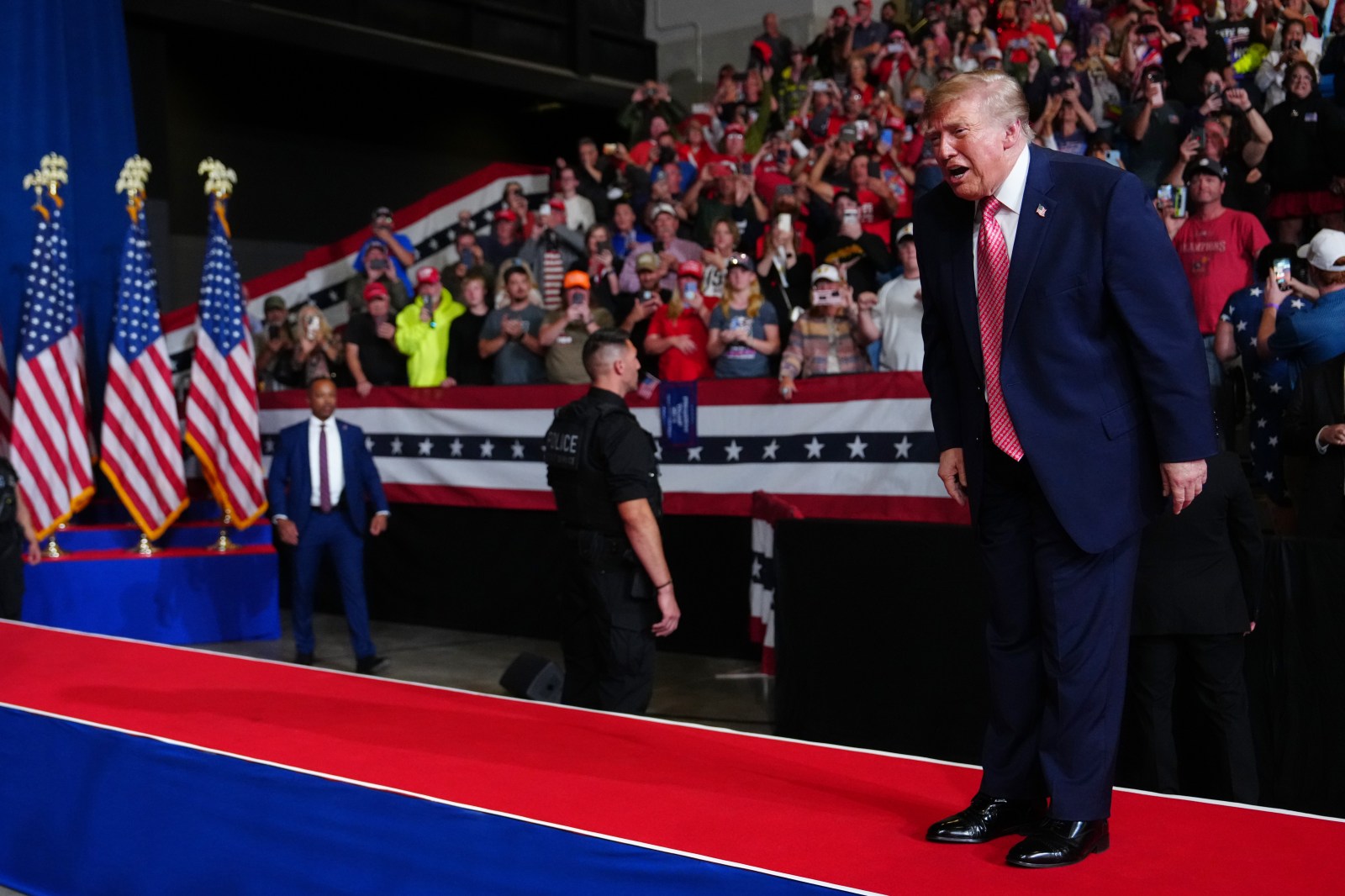 Trump walks back threat to ban Bombardier sales in U.S. – Winnipeg Free ...