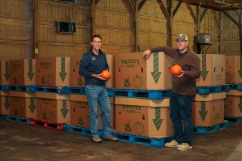 Brothers Patrick, left, and Christopher Butters of Butters Farms in St. Thomas, Ont. on Sunday, October 4, 2026. THE CANADIAN PRESS/Nicole Osborne